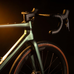 Colnago C68 GRAVEL RED XPLR 13V