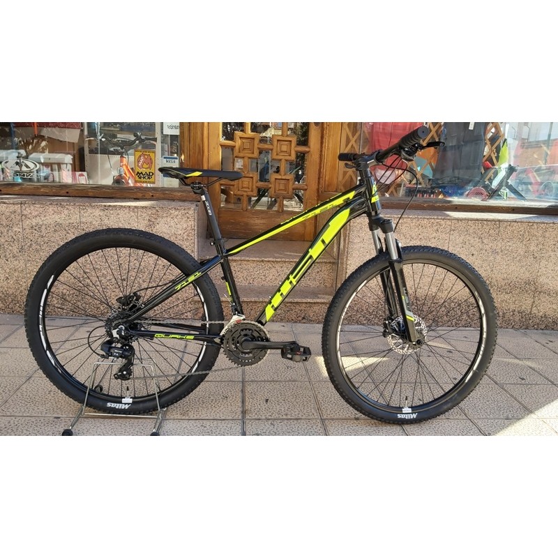 Bicicleta wst quake cheap 27.5